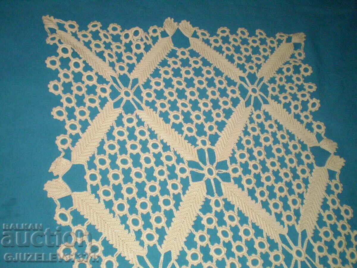 19th century hand crocheted cotton tablecloth - 5 19th century hand crocheted cotton tablecloth - 5