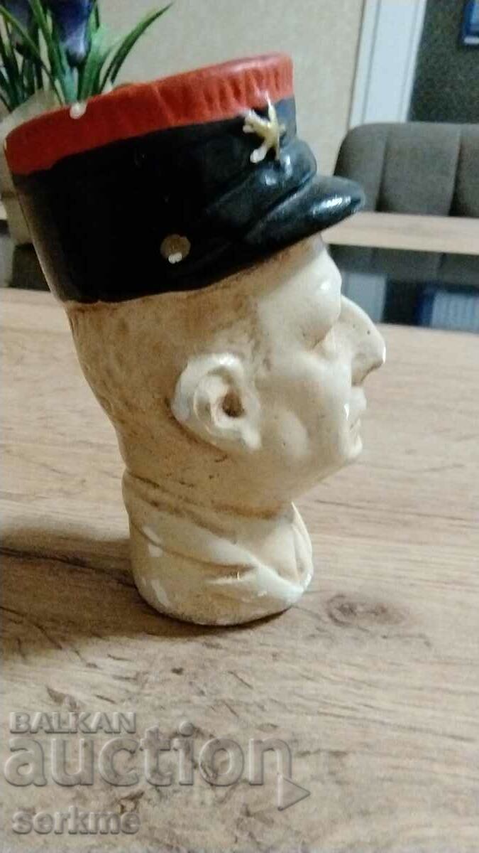 Delivery of Plaster bust Delivery of Plaster bust