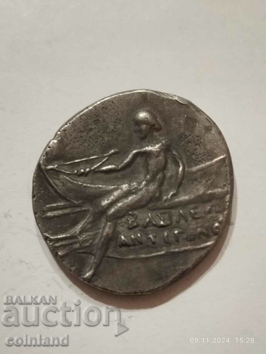 Ancient Greek Coin - REPLICA REPRODUCTION with price 10.00 BGN | € 5.11 Ancient Greek Coin - REPLICA REPRODUCTION with price 10.00 BGN | € 5.11