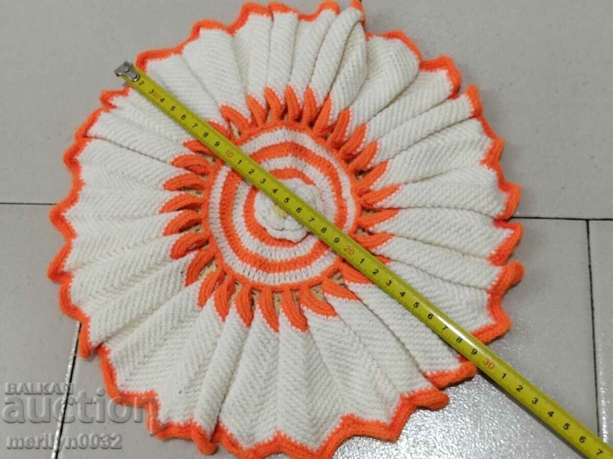 Auction  Hand knit plaid chaise lounger chair pad