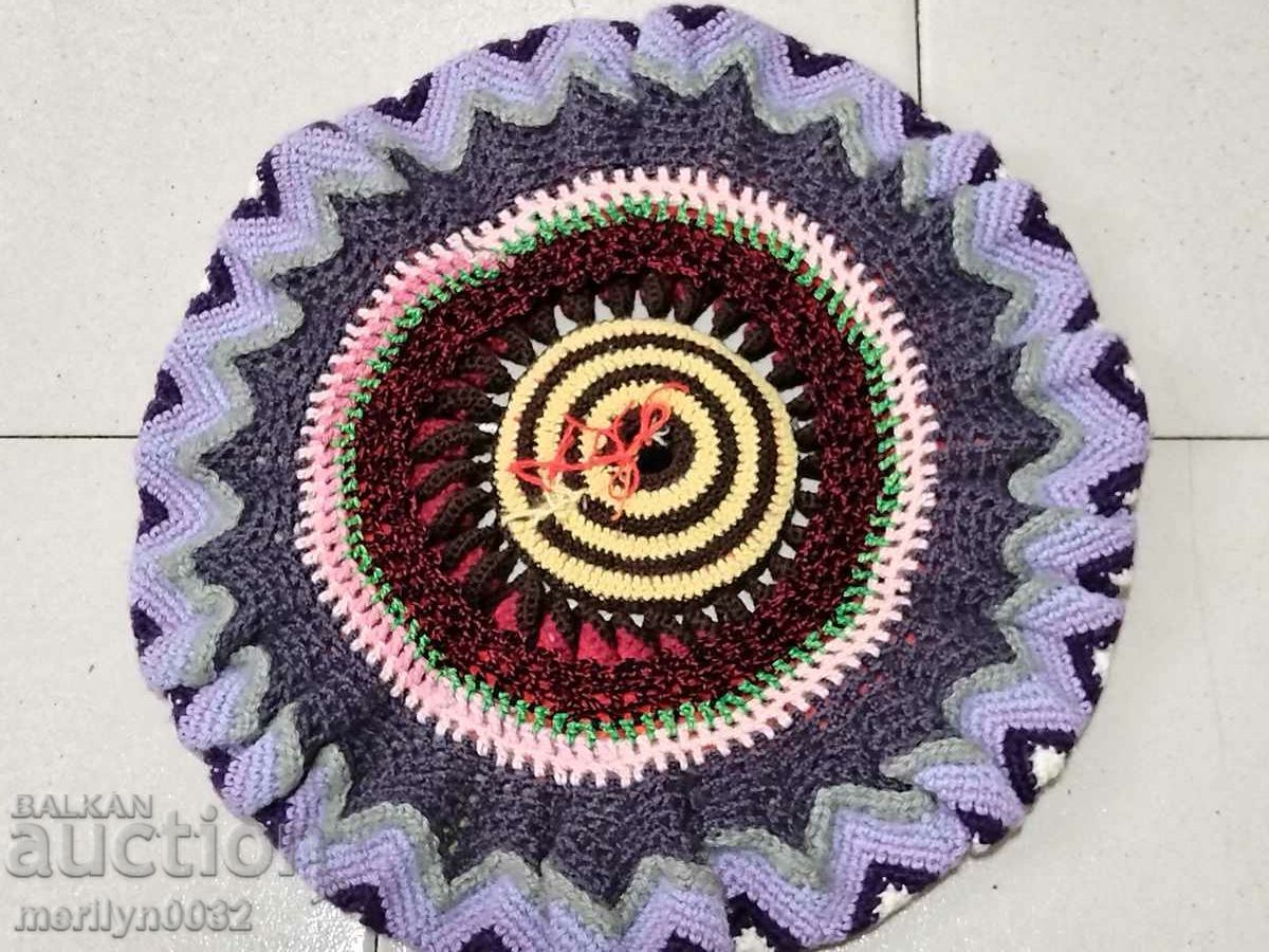 Delivery of Hand knit plaid chaise lounger chair pad