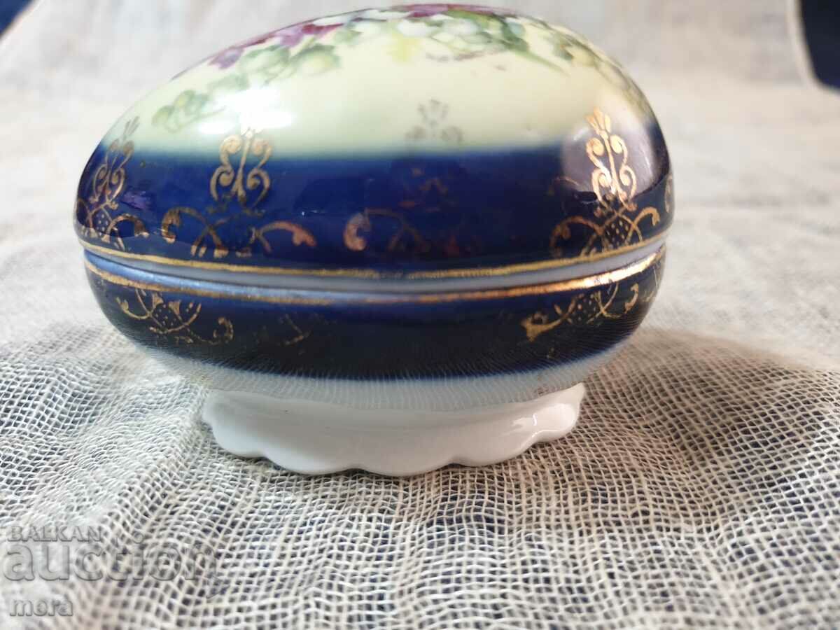 Egg-shaped porcelain jewelry box - 6 Egg-shaped porcelain jewelry box - 6