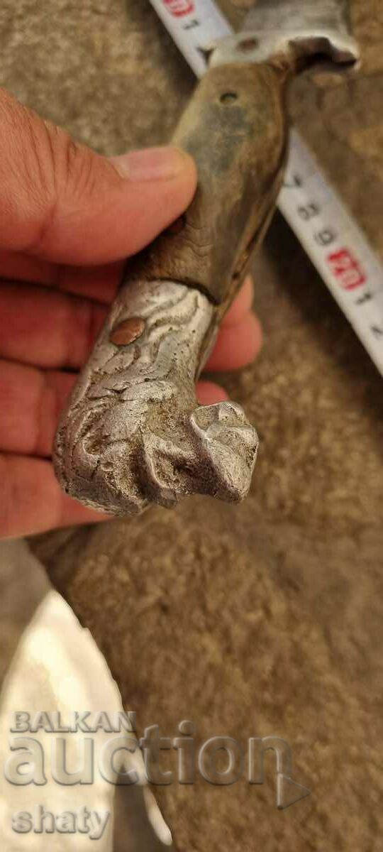 Un cuțit vechi. Cap de leu - 6 Un cuțit vechi. Cap de leu - 6