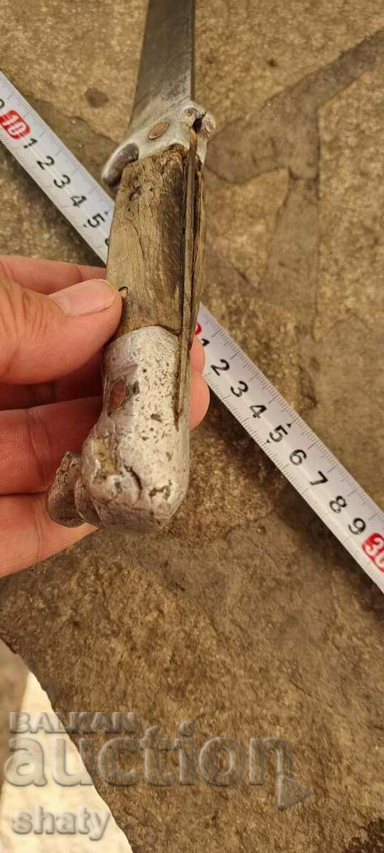 Un cuțit vechi. Cap de leu - 7 Un cuțit vechi. Cap de leu - 7