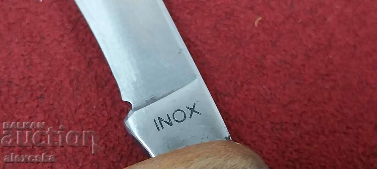 An old pocket knife - 6 An old pocket knife - 6