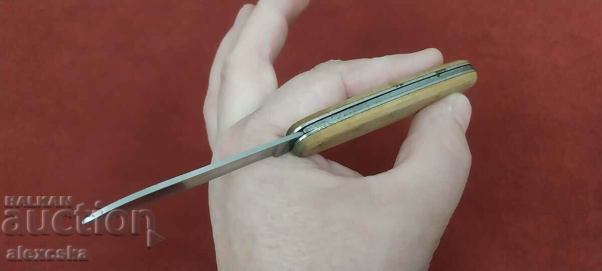 An old pocket knife - 7 An old pocket knife - 7