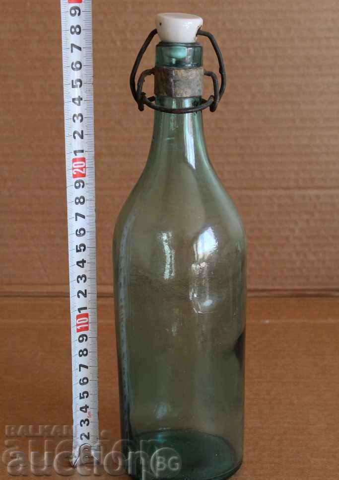 . ROYAL WINE BOTTLE BOTTLE PORCELAIN STOPPER - 6 . ROYAL WINE BOTTLE BOTTLE PORCELAIN STOPPER - 6