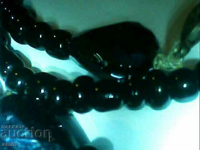 bead necklace is crystals with price 10.00 BGN | € 5.11 bead necklace is crystals with price 10.00 BGN | € 5.11