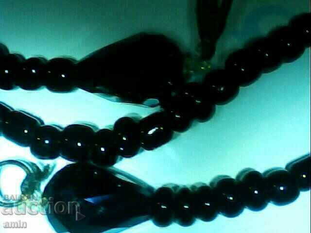 bead necklace is crystals - 5 bead necklace is crystals - 5