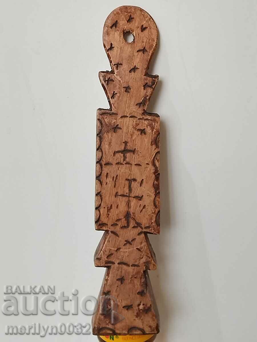 Cross wood seal for pita prosphorus inscriptions are in Romanian with price 93.00 BGN | € 47.55