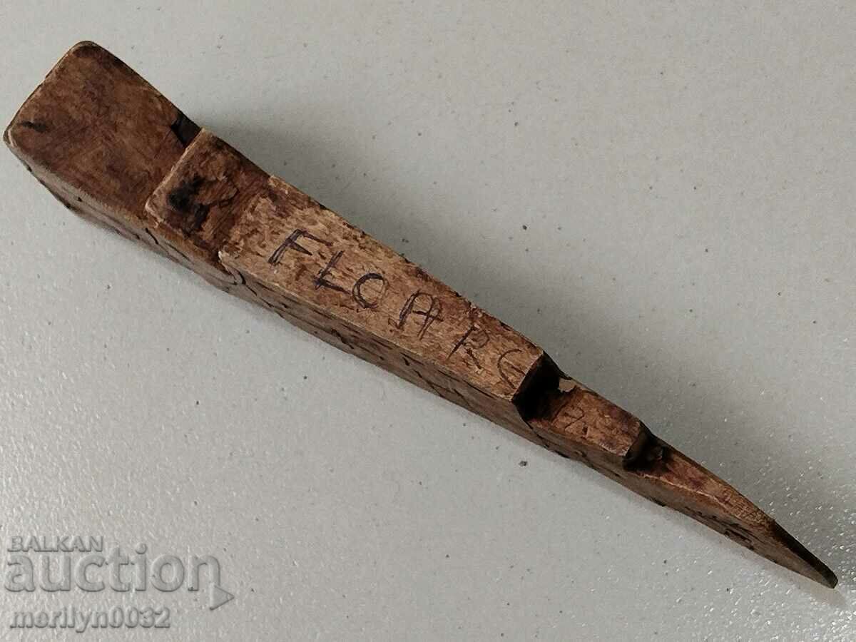 Cross wood seal for pita prosphorus inscriptions are in Romanian - 5