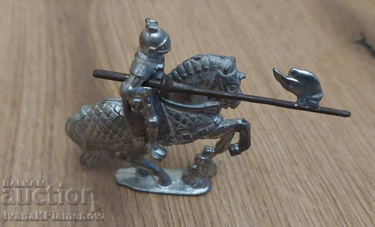 A lead figurine for collectors with price € 12.00 | 23.47 BGN