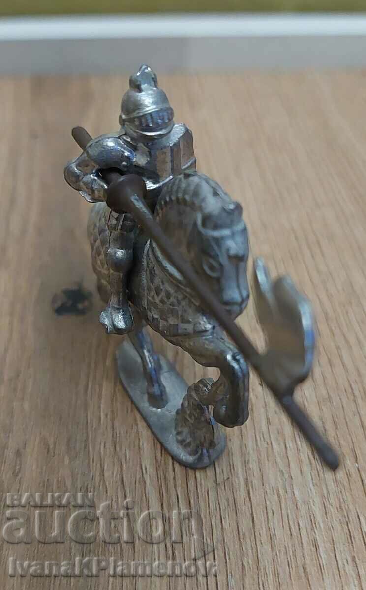 Auction  A lead figurine for collectors