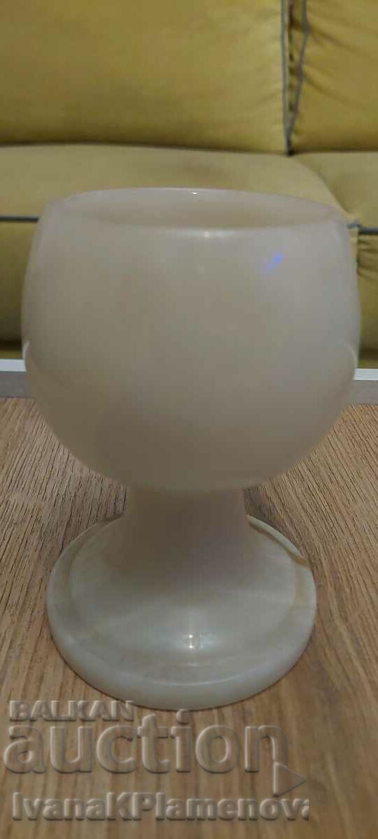 Livrarea Pahar pahar de marmură pentru cunoscători Livrarea Pahar pahar de marmură pentru cunoscători