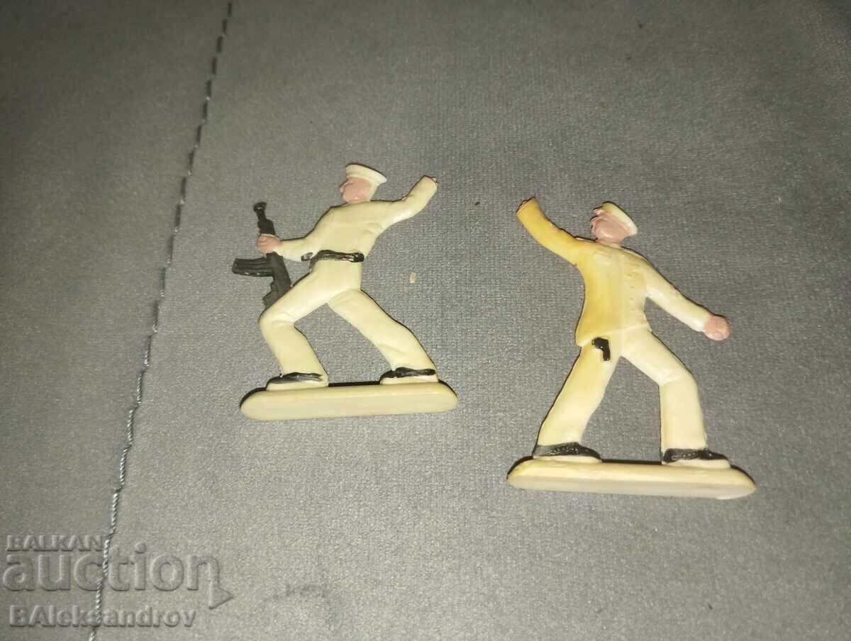 Auction Figures sailors Auction Figures sailors