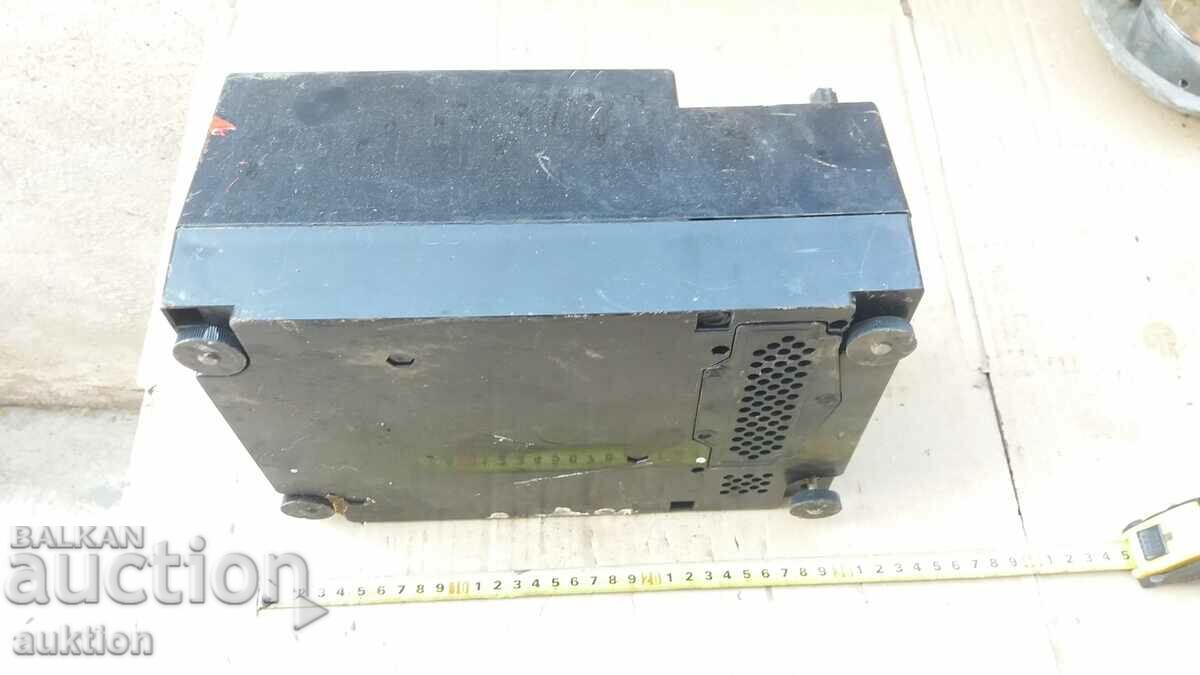 OLD MEASURING DEVICE - AMMETER - 7