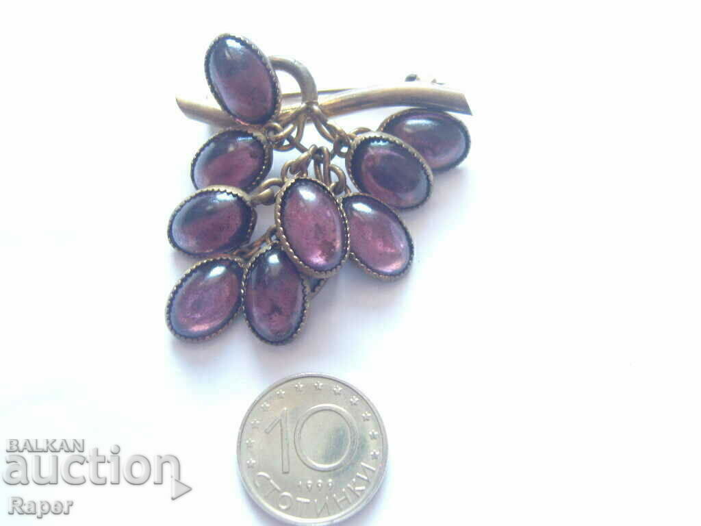 Women's Antique Brooch Women's Antique Brooch