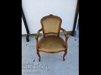 Beautiful Italian vintage solid wood chair!