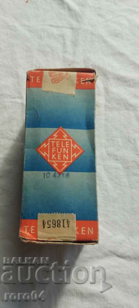 TELEFUNKEN AZ 11 - NOU cu preț 97.00 BGN | € 49.60