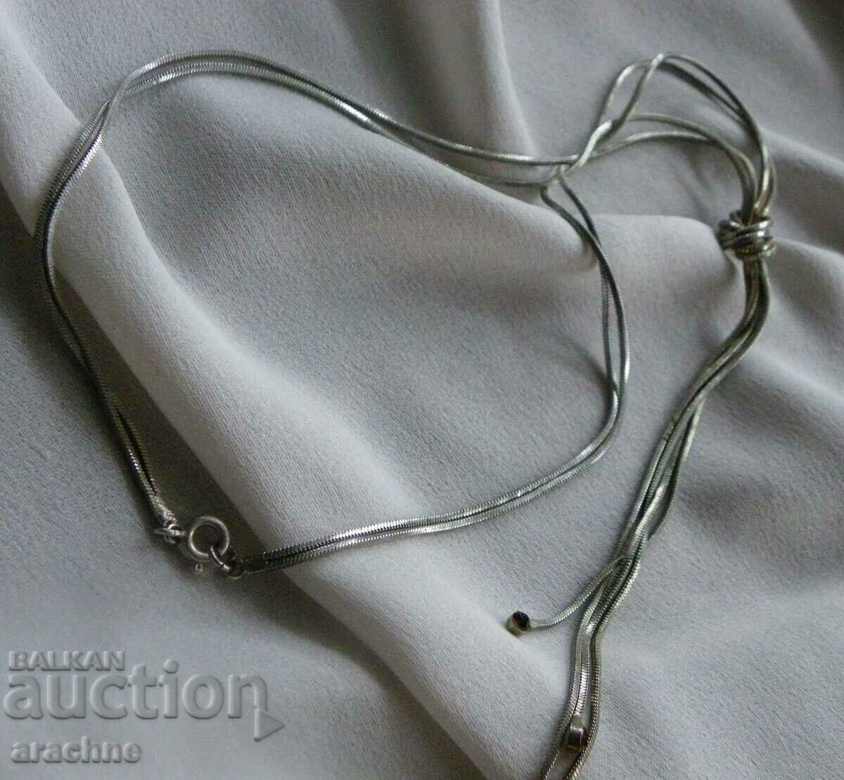 Auction Elegant silver necklace with brown tourmalines Auction Elegant silver necklace with brown tourmalines