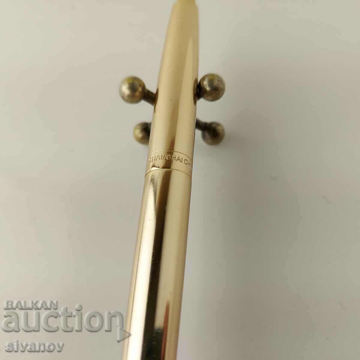 Delivery of Interesting old FENGHWA 812 China #5711 pen Delivery of Interesting old FENGHWA 812 China #5711 pen