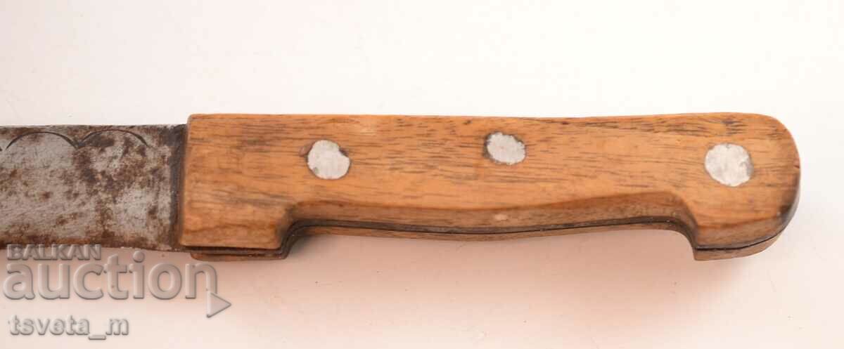 Delivery of Antique knife with a wooden handle Delivery of Antique knife with a wooden handle