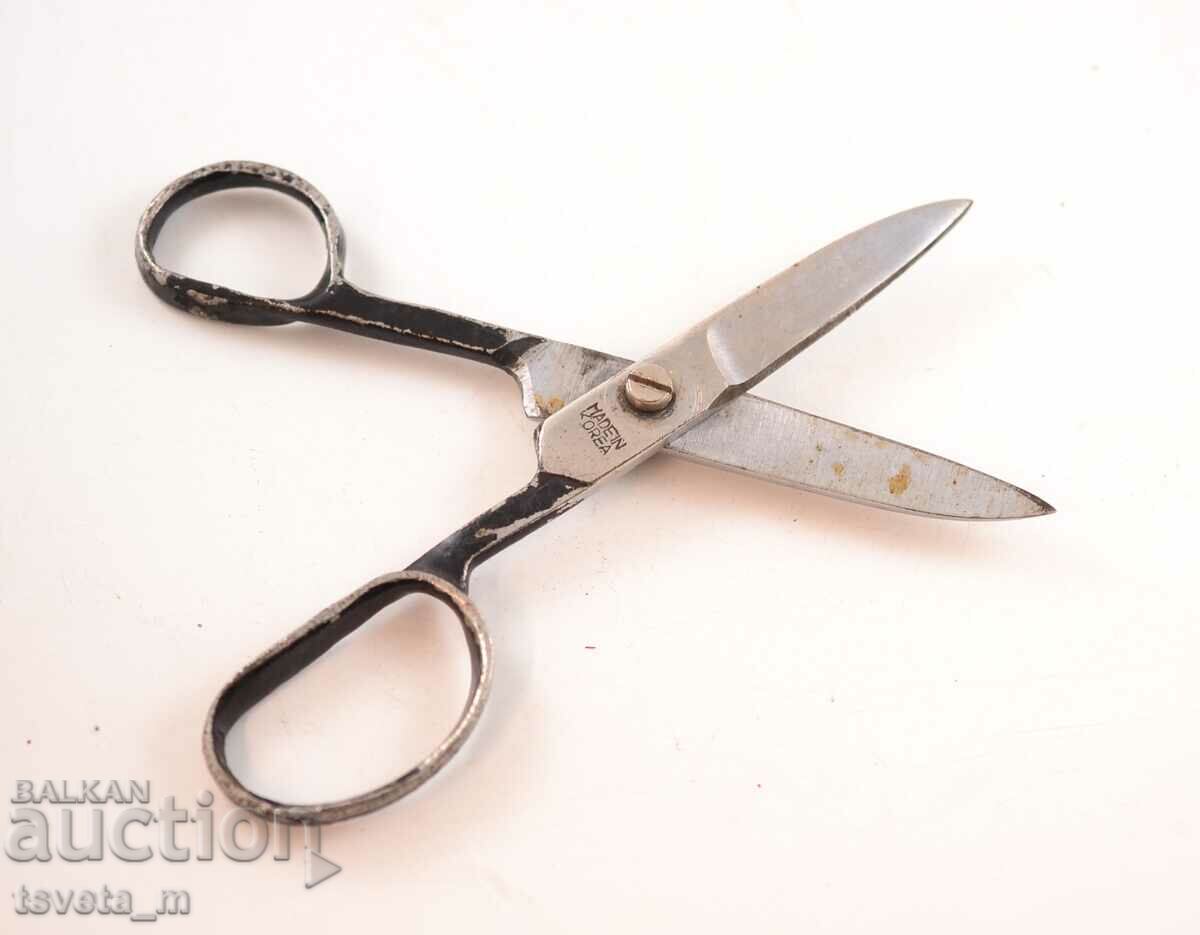 Delivery of Vintage scissors Made in Korea Delivery of Vintage scissors Made in Korea