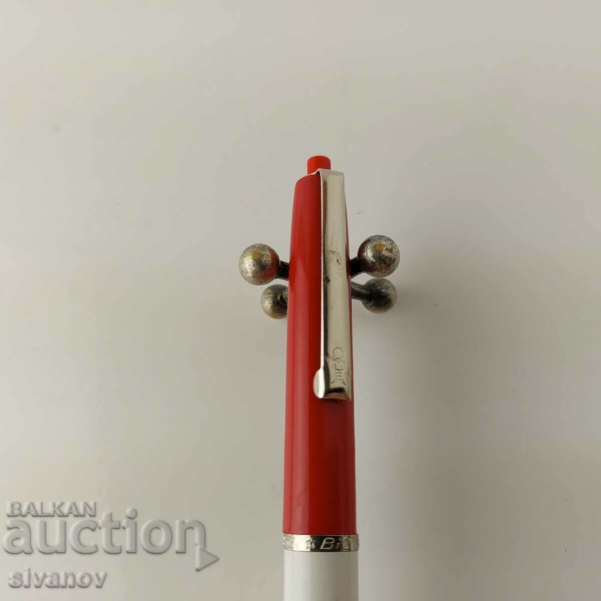 Delivery of Old Marlboro BIC #5733 promotional pen Delivery of Old Marlboro BIC #5733 promotional pen