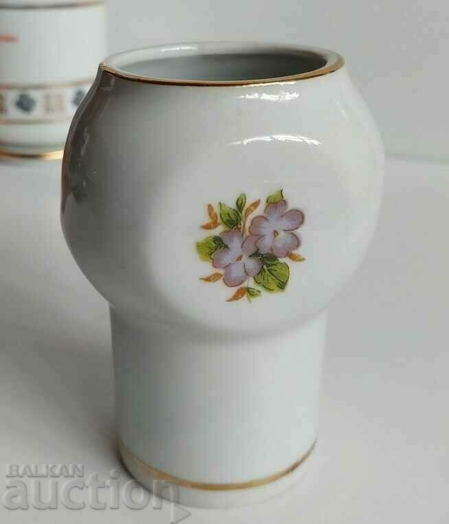 .SOTC BULGARIAN PORCELAIN VASE VASE WITH FLOWERS FLOWERS .SOTC BULGARIAN PORCELAIN VASE VASE WITH FLOWERS FLOWERS