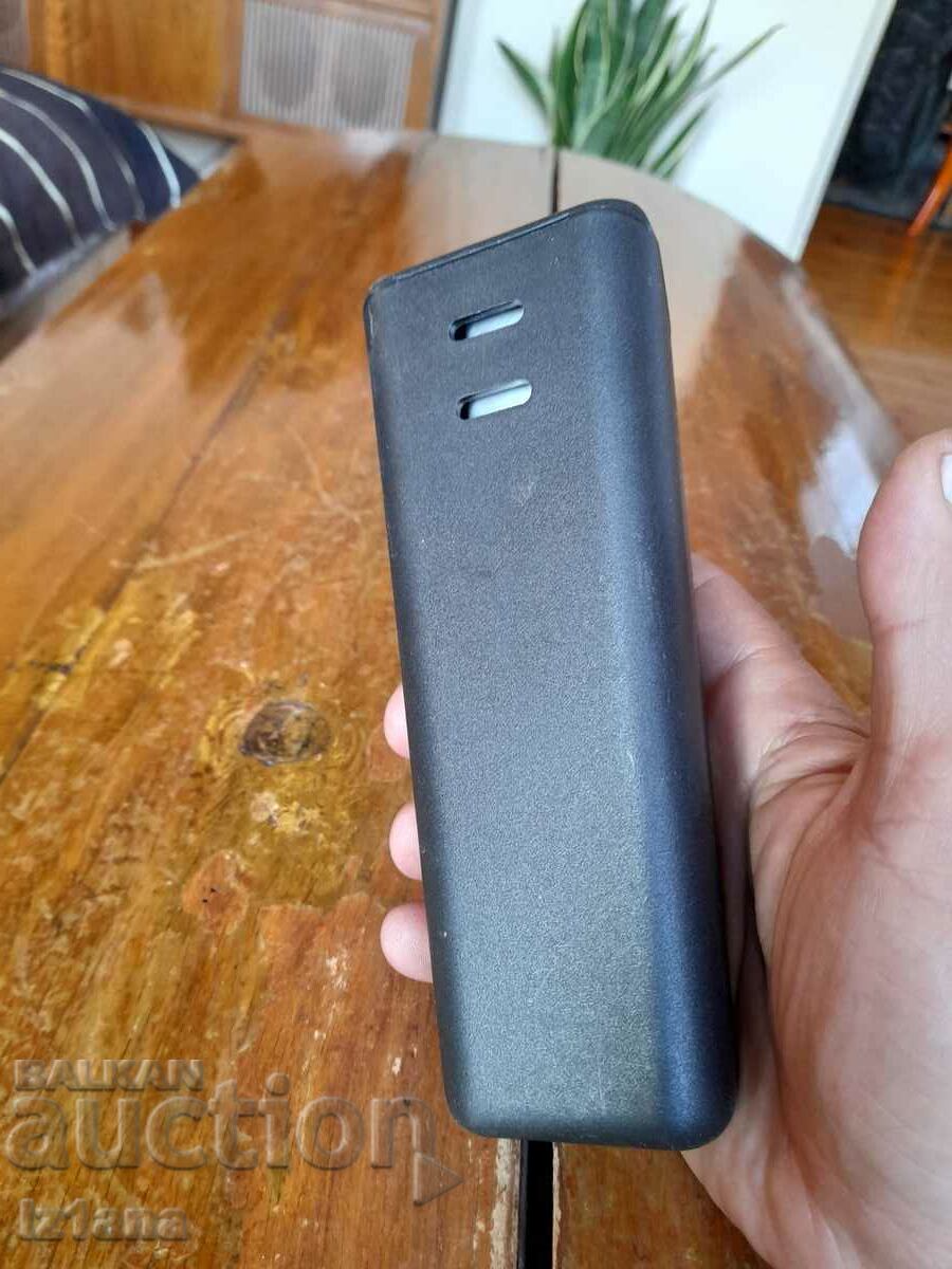 Microfon PHILIPS vechi cu preț 37.00 BGN | € 18.92