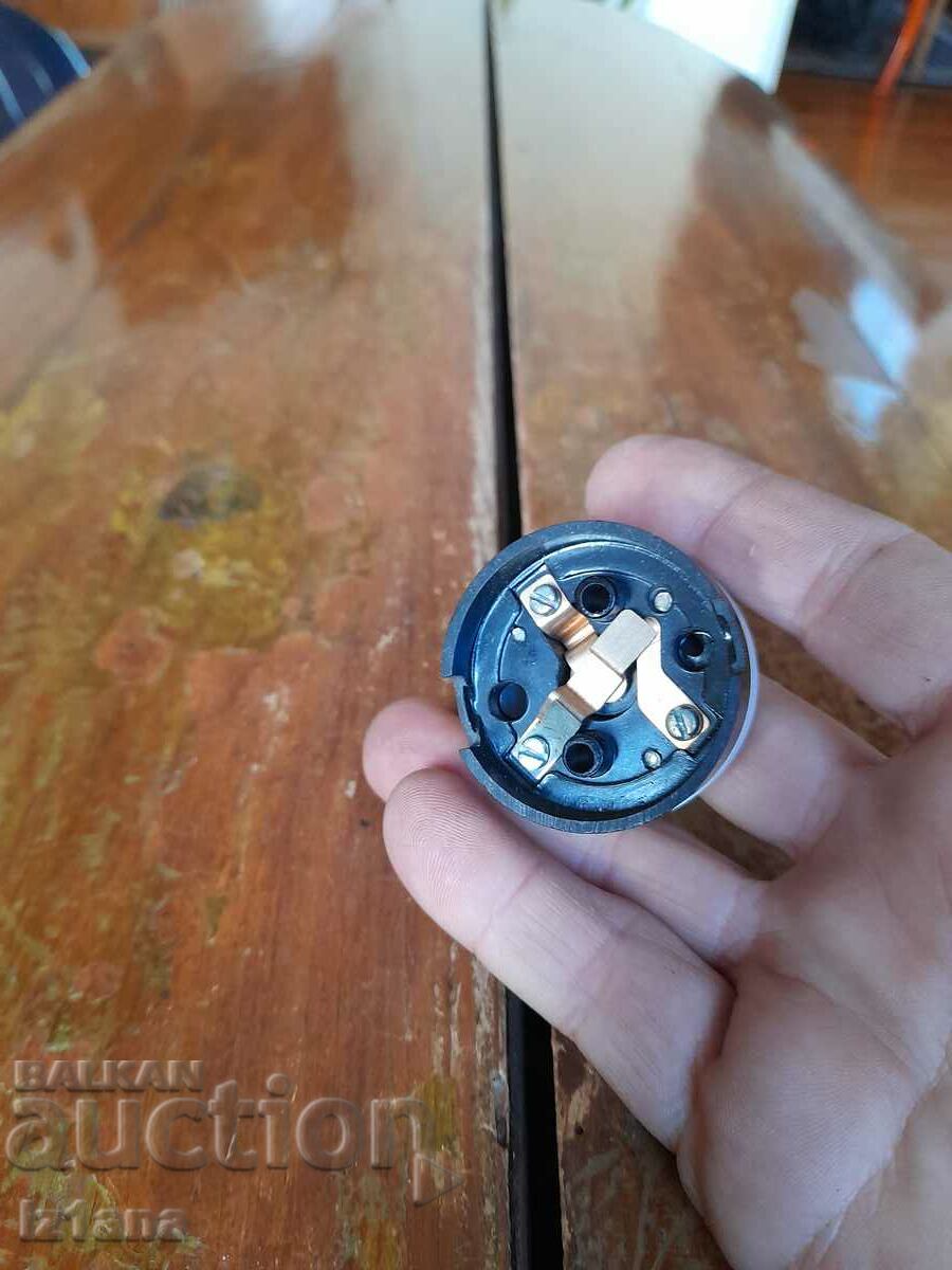 Auction  Old bell button