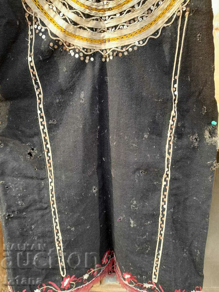 Auction  Ancient litak, folk costume