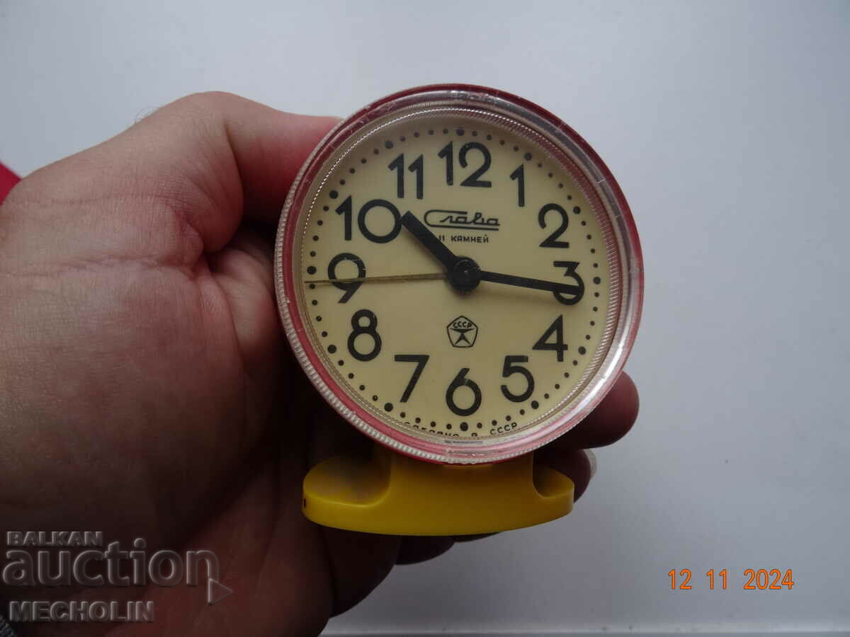 COLLECTIBLE RUSSIAN ALARM CLOCK GLORY 1 - 7 COLLECTIBLE RUSSIAN ALARM CLOCK GLORY 1 - 7