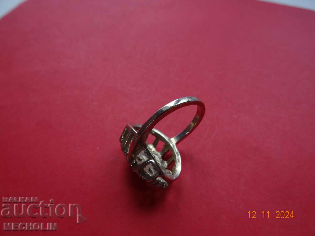 OLD RING - 6 OLD RING - 6