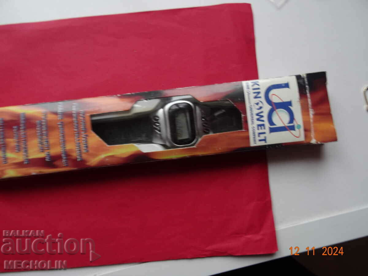 Delivery of clock collector AGENT 007 QUARTZ Delivery of clock collector AGENT 007 QUARTZ