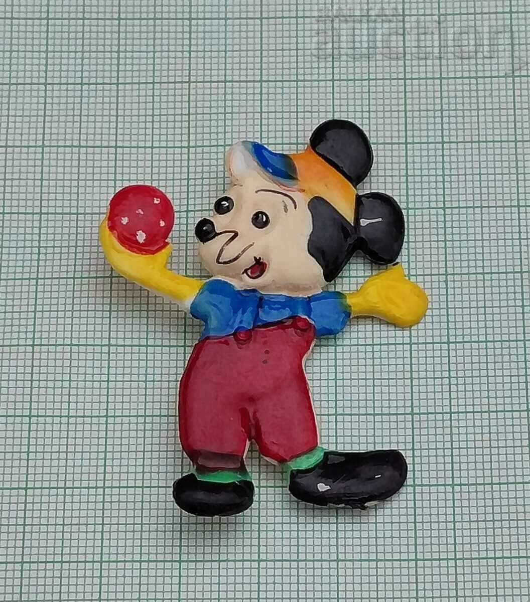 MICKEY MOUSE ANIMATED OLD WOMAN BADGE