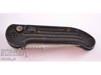 Folding automatic pocket knife