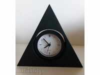 , QUARTZ DESK CLOCK