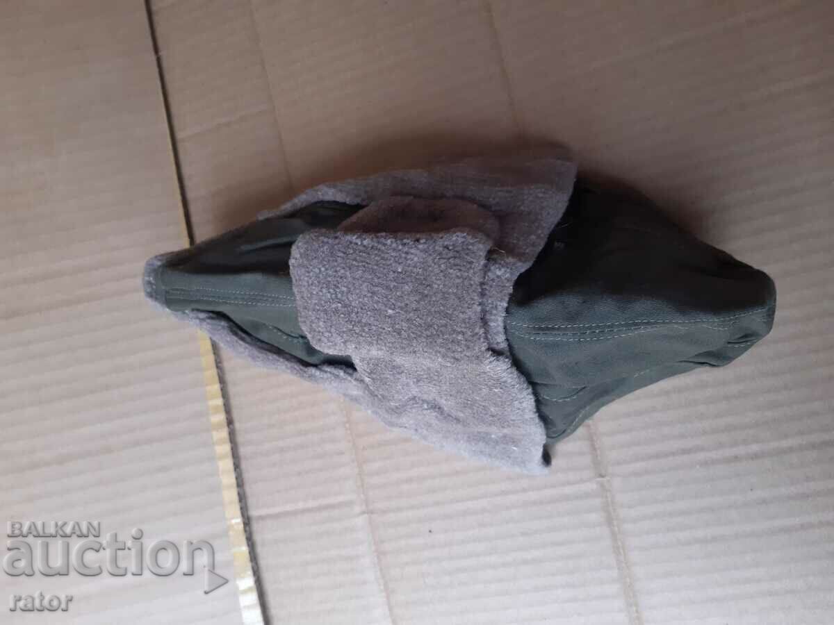 Delivery of Military earring, hat, cap, uniform - BNA, NRB Delivery of Military earring, hat, cap, uniform - BNA, NRB