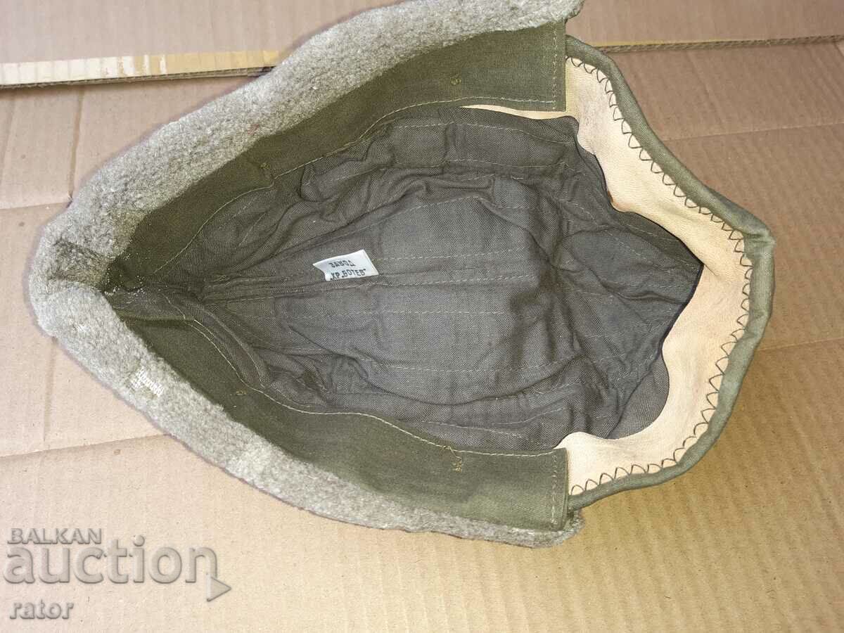 Military earring, hat, cap, uniform - BNA, NRB - 5 Military earring, hat, cap, uniform - BNA, NRB - 5