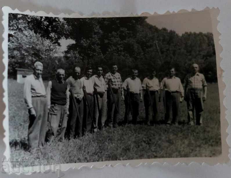 , 1962 HUNTERS HUNTERS OLD PHOTO PHOTO