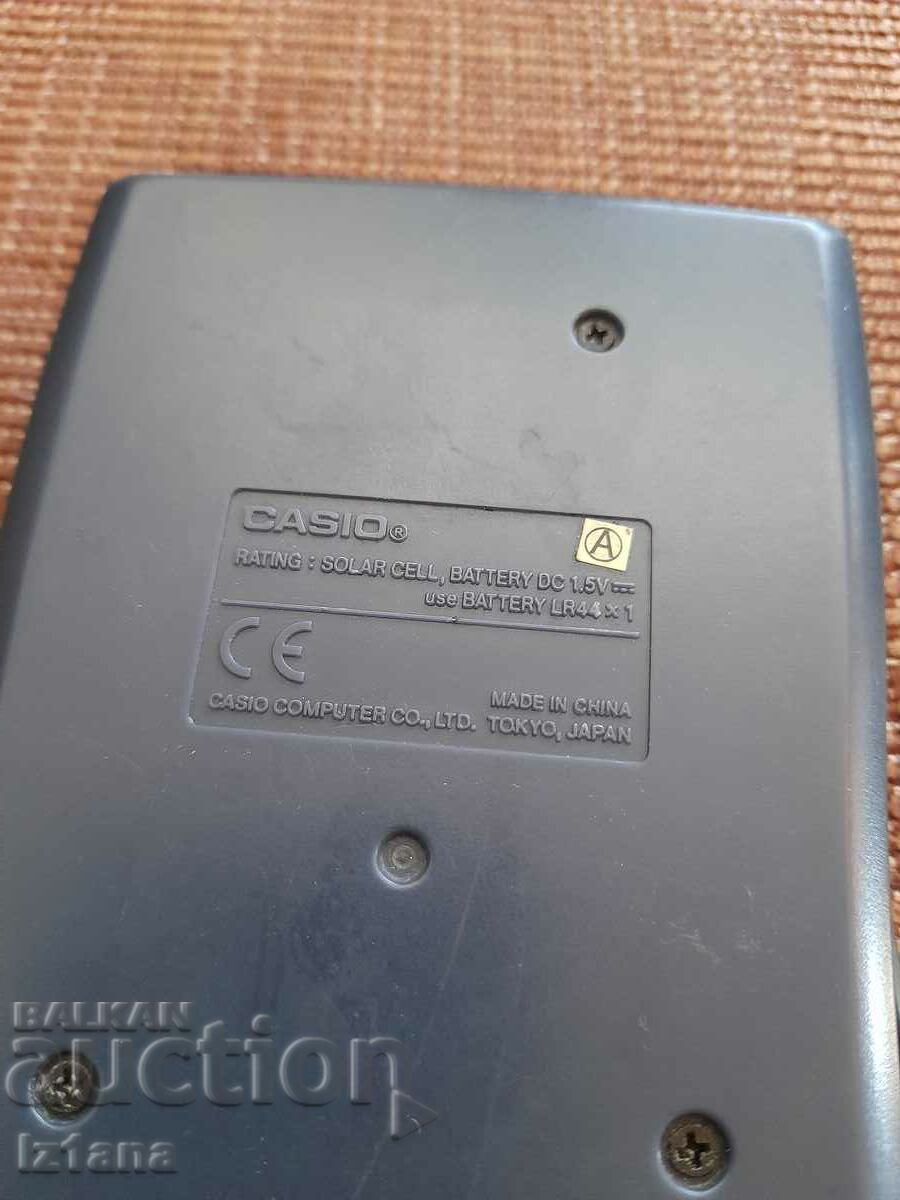 Licitație Vechiul calculator Casio FX991-MS Licitație Vechiul calculator Casio FX991-MS