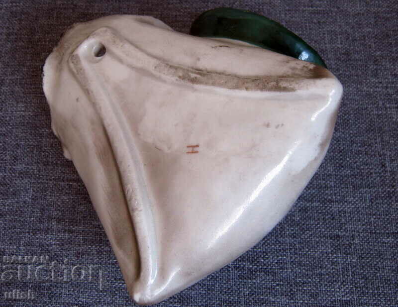 Auction Antique wall mounted porcelain flower vase Auction Antique wall mounted porcelain flower vase