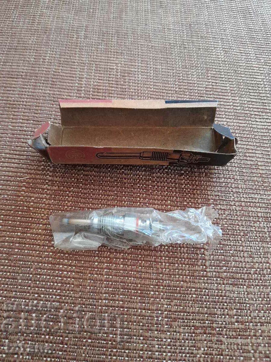 Auction  Old glow plug AG-69
