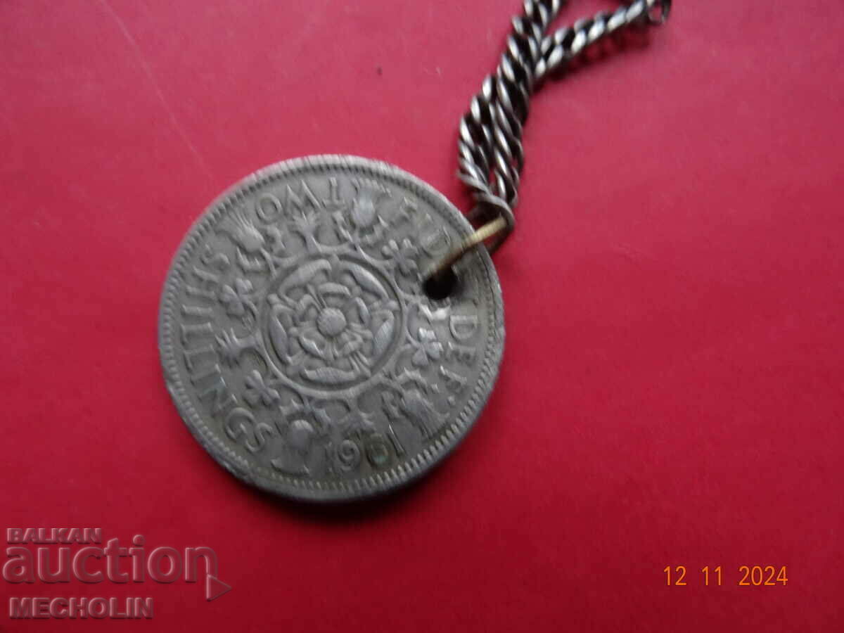 2 SHILLINGS ON CHAIN 1961 with price 10.00 BGN | € 5.11 2 SHILLINGS ON CHAIN 1961 with price 10.00 BGN | € 5.11