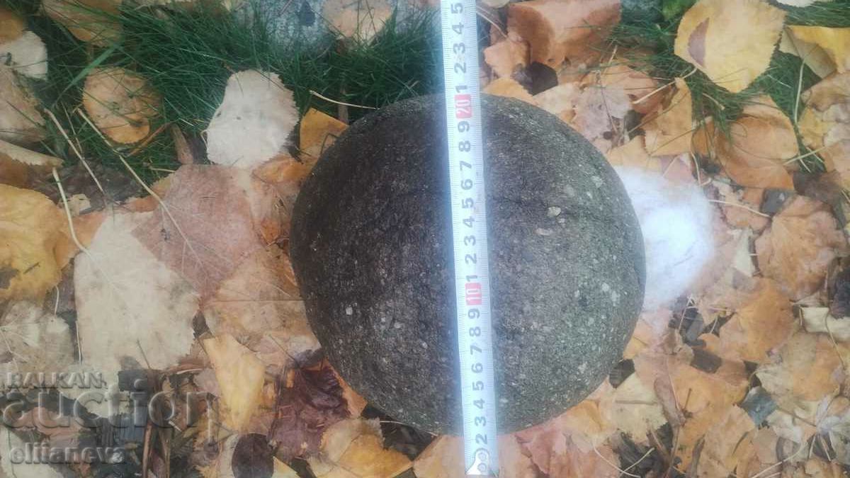 Delivery of Stone ball D 23cm Delivery of Stone ball D 23cm