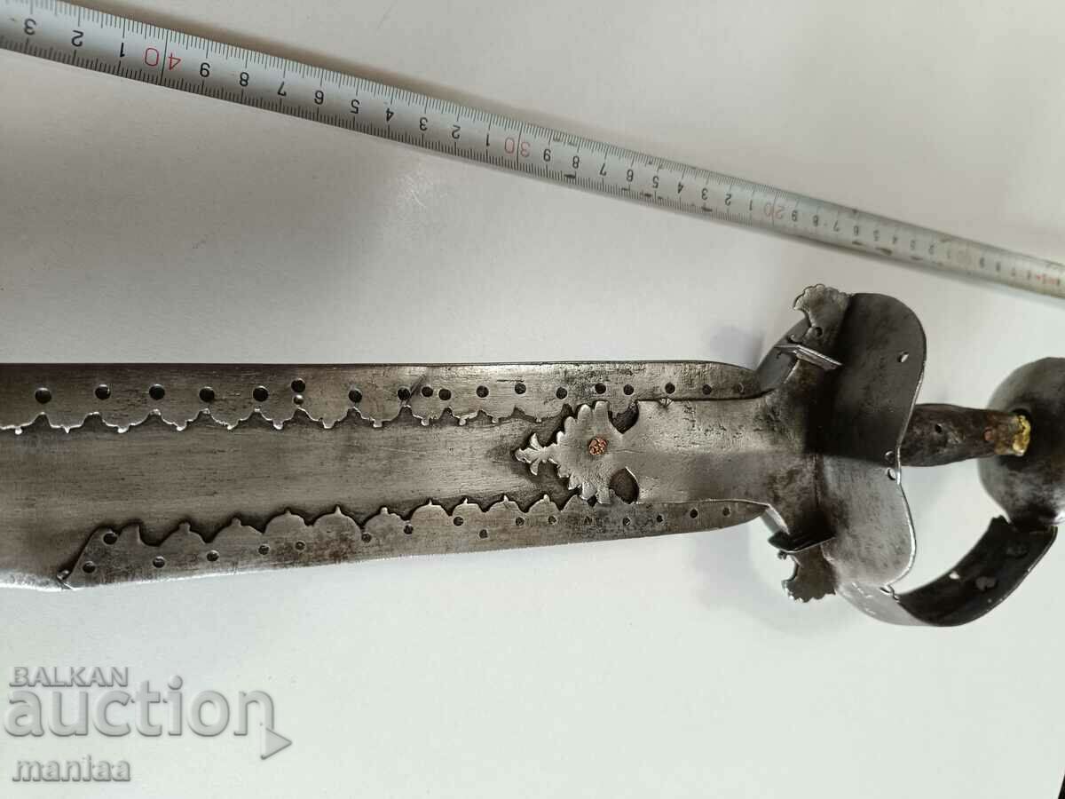 Индийски палаш , меч, кханда  18 век . - 6