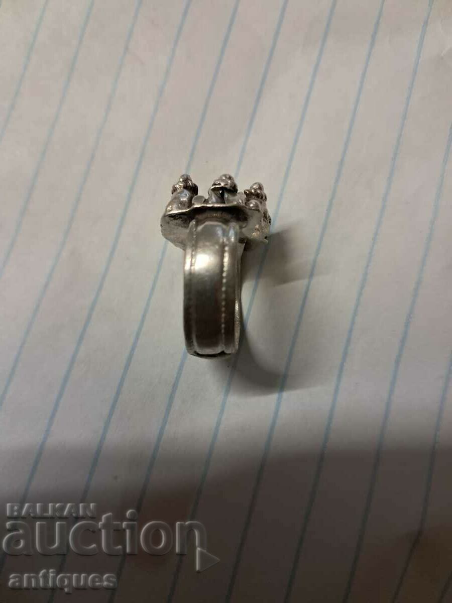 Auction Renaissance ring silver-1 Auction Renaissance ring silver-1