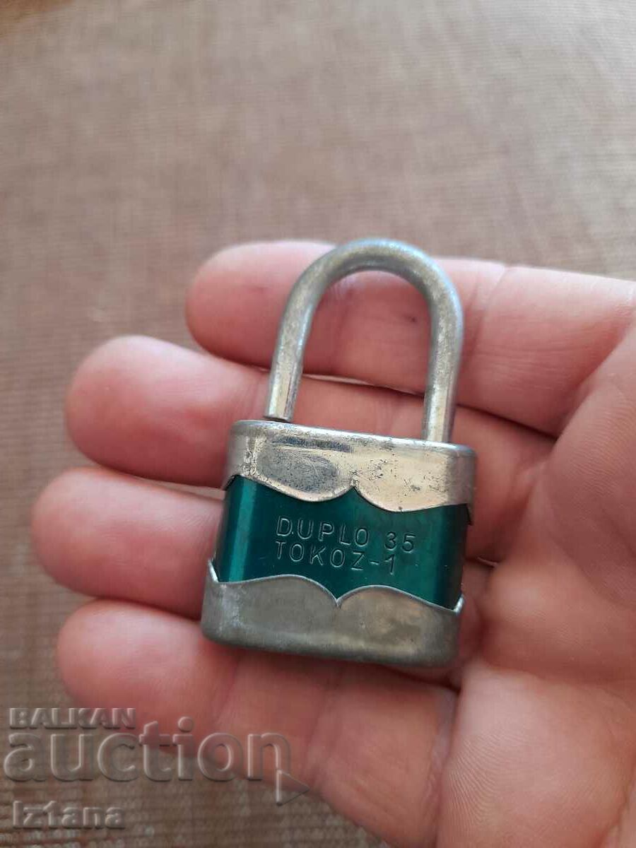 Old padlock Tokoz with price 16.00 BGN | € 8.18 Old padlock Tokoz with price 16.00 BGN | € 8.18