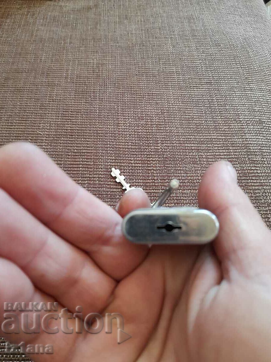 Old padlock Tokoz - 5 Old padlock Tokoz - 5